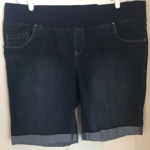 XL Maternity Jean Shorts